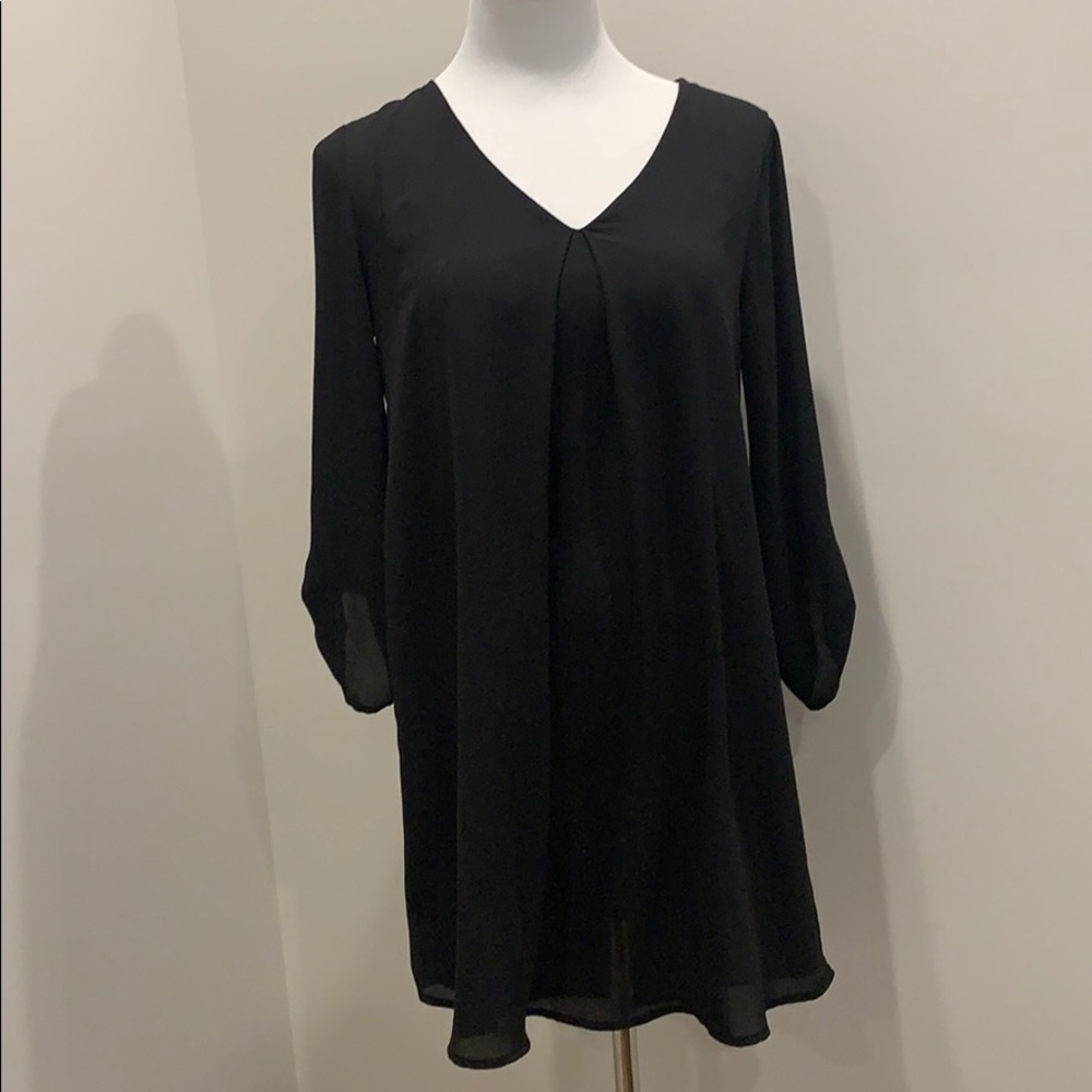 Black mini 3/4 sleeve dress